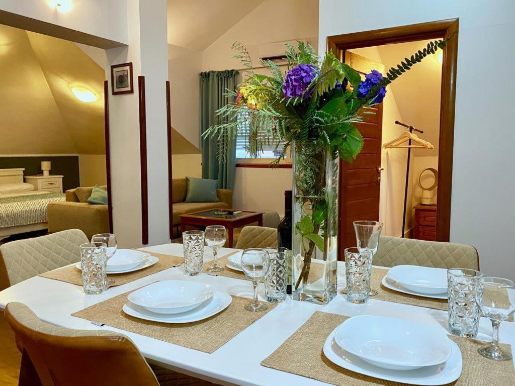 Apartments Nautica Herceg Novi Eksteriør bilde
